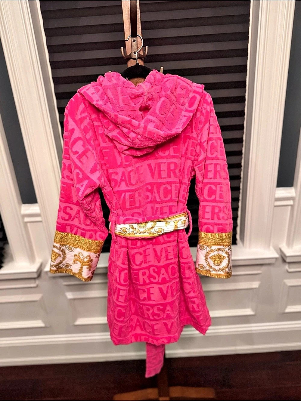 Versace I Love Baroque Short Hoodie Bathrobe Pink - Picture 3 of 4